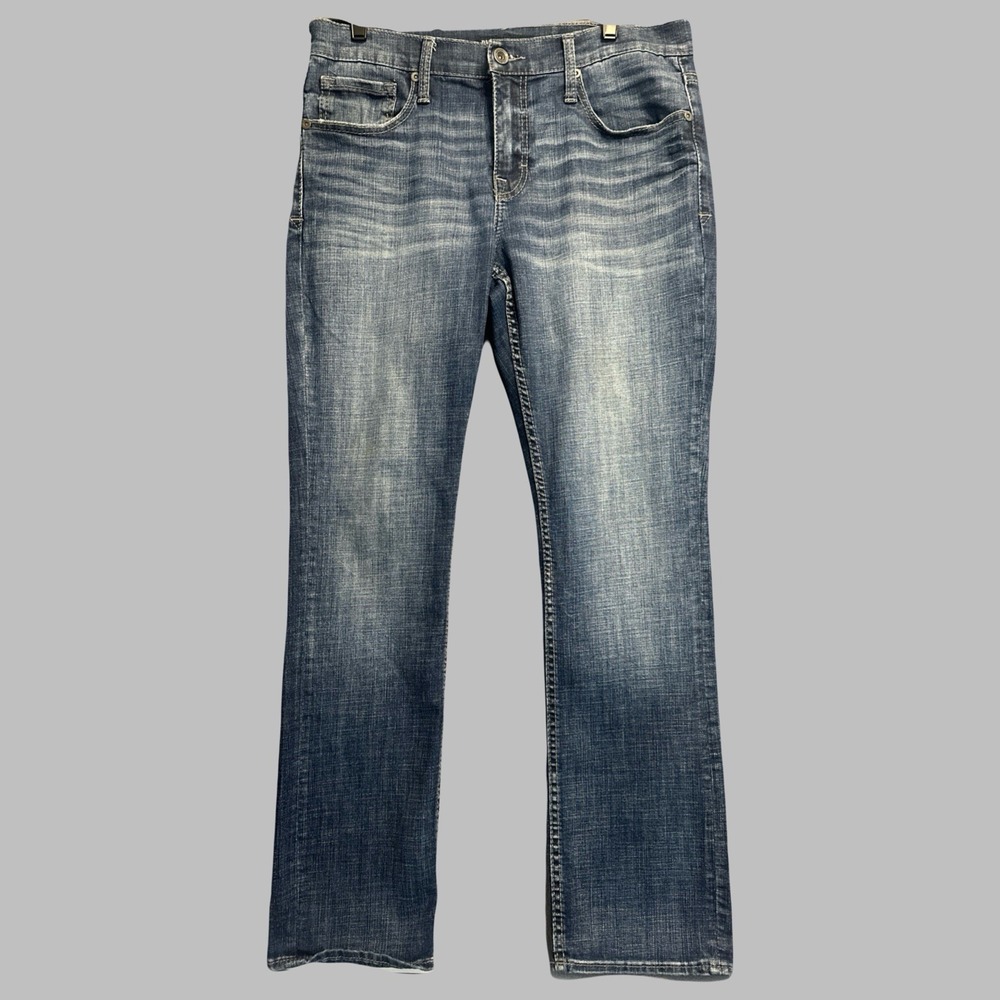 BKE Jake Straight Leg Jeans Mens 34x32 Blue Medium Wash Stretch Denim Whiskered